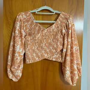 Flying Tomato Women's Criss Cross Smocked Long Sleeve Crop Top / Size L